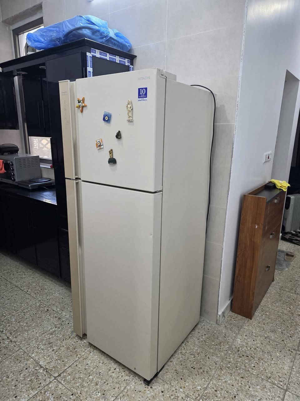 اثاث وغراض بيت مستعمل
***********
القنفات الكورنر ب٥٠ الف يرادلة تصليح
الثلاجة هيتاشي  ٥٠٠ الف انفيرتر وجبيرة 
الزيتية ٢٠ 
والكنتور  ١٠٠ الف
سبلت طن ونص انفيرتير ب٤٥٠  tlc
غسالة ب١٥٠ حديثة اوتماتيك
ميز بلازما ب٧٥
طبلة وسطية ب٣٠
قريولات ٢ مع ادواشك ب١٠٠ الف
ميز تواليت ب٧٥ الف
