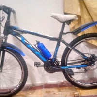 بايسكل حجم 26 للبيع شرط تايات أوياله بس يرادلو كيوره لين عاطلين باقي ش...