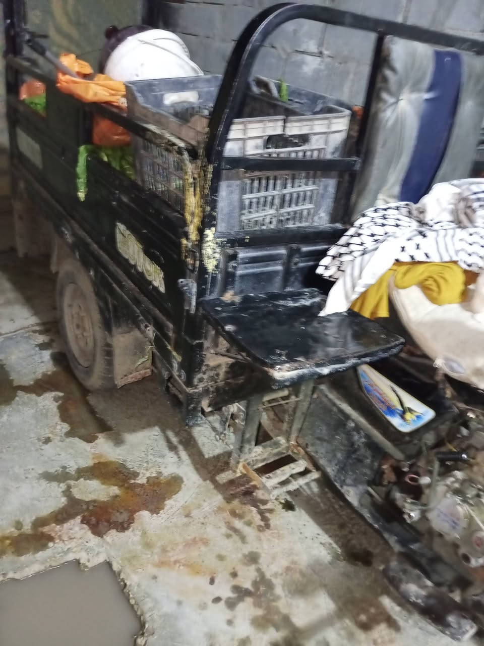 سلام عليكم ستوته البيع موديل 14 ستوته نضافه 80 /100 الله شاهد ستوته نضيفه وما مغسواله تعال شوفه ومرزوقه الله شاهد وراق ستنساخ  سعر قفل قفل رجاءا بدون حراج إذا ماعجبك المنشور عبر المنشور 1000قفل تواصل ***********/***********
