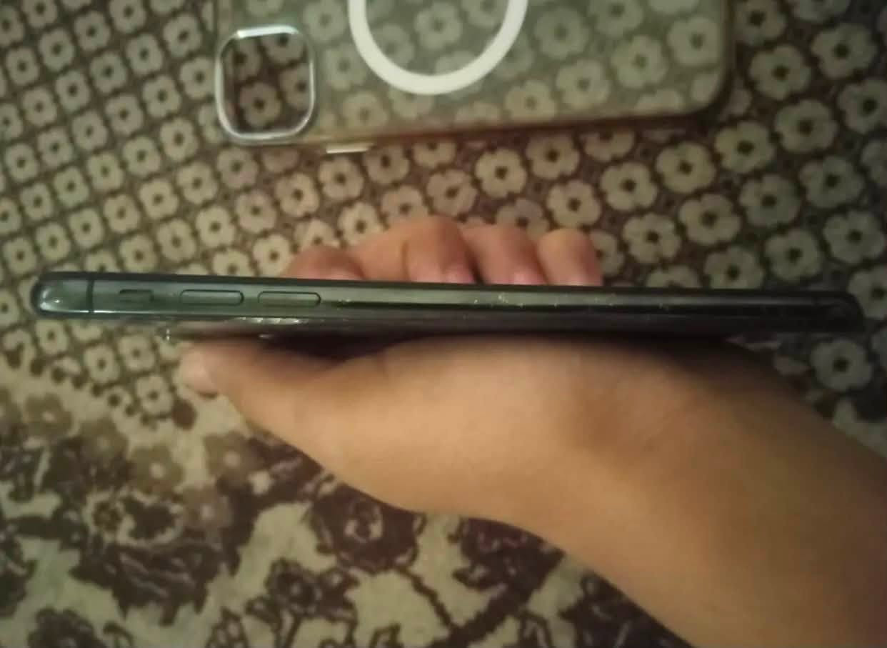 سلام عليكم يابه اكس إس ماكس ذاكره 512ركز512اندر قطفه بل سوك فقط فيس إيدي متوقف والضهر يتبدل ب7الاف للبيع ب240وبي مجال للطيبين أو للمراوس شعندك نزل الخاص مفتوح للجميع


**إذا كنت صاحب هذا الإعلان وتريد حذفه لأي سبب، رجاءا أرسل رسالة إلى الدعم الفني**