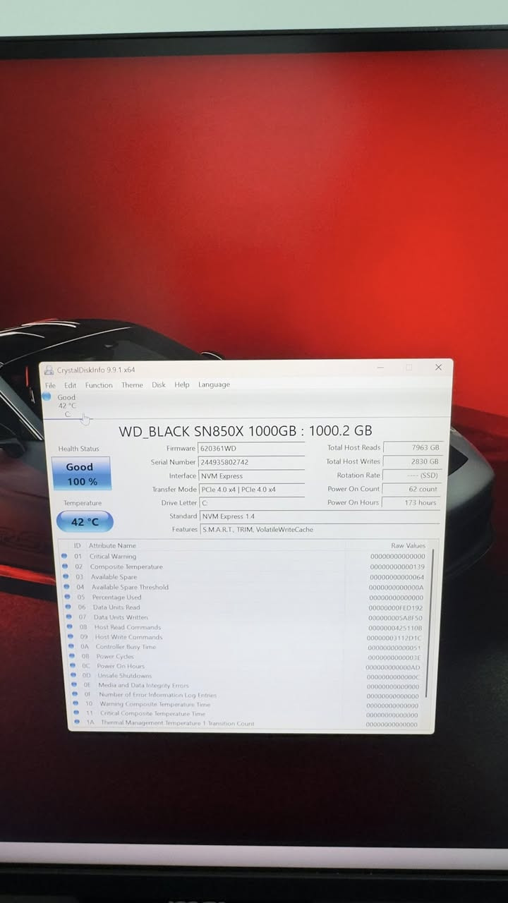 السلام عليكم 
هارد ssd nvme wd black 1TB
سرعة 7300
استخدام اسبوع واحد 
السعر 275 الف 
للاستفسار واتساب ***********
العنوان شارع المغرب
