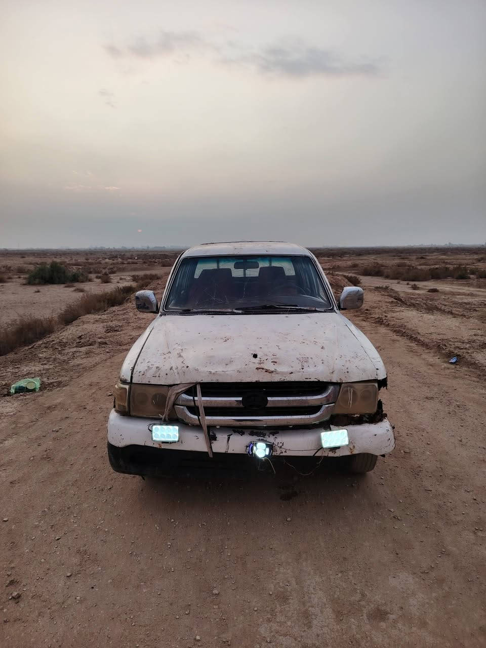 البيع شرط محرك وكير حداديه جديده  بلاش مديل 2007 سعر 900   مكان ناصريه         رقم ***********
