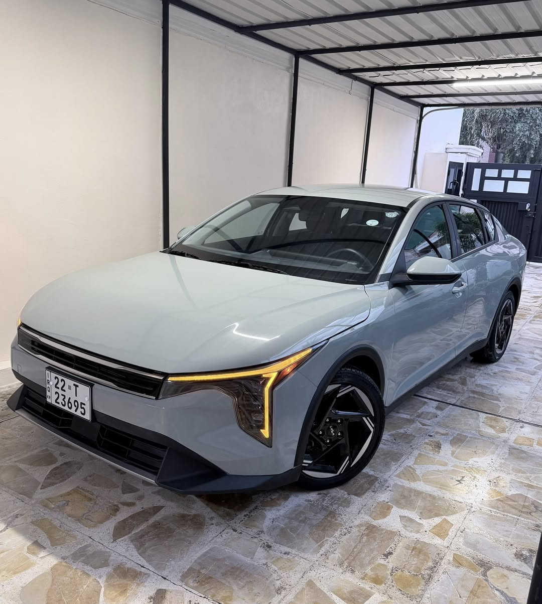 ( عيدكم مبارك)
كيا K4 2025 فول EX بس نقص فتحه وجلد لون سمنتي مميز
   ((***********))
بعدها زيرو ماشيه 2 فقط بدون ايرباك بعده بوضع الشركه مكفوله من الشخط ولبارد جديده 
السياره مواصفات EX وارد امريكا 
محرك : 2000 دوش
1_بصمة 
2_تشغيل عن بعد 
3_ بصمة ابواب 
4_ بصمة جنطه 
5_شاشه متصل حجم كبير 
6_فول قيادة ذاتيه مع تحديد مسار 
7_فول تحكم ستيرن 
8_تبريد متصل مع شاشه لمس 
9_منافذ شحن خلفية 
10_سايد بريك كهربائي 
11_مانع انزلاق 
12_نقط عمياء 
13 _ تحكم وضعيات قياده
14_رادار امامي وخلفي وجانبي 
15_فول حساسات توقف ذاتي 
16_لد امامي مع عدسات زنون
17_لد خلفي 
18_شحن واير لس 
19_كامره خلفية دقه hd 
20_ويل كب الجبير 
مرقم اربيل بأسمي تحويل ثاني يوم
حادث السياره الجاملغ الامامي الايسر وربع البنيد بدون قطره دواخل كلشي بيه بلادي
باقي سياره كفاله عامه 
عنوان :بغداد رصافه
السعر 183 ورقه بيه مجال بسيط
استفسار :***********
