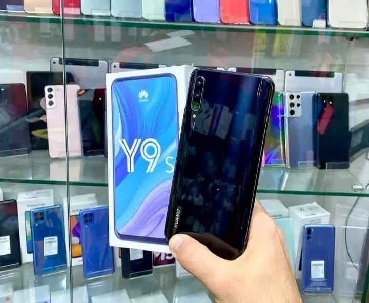 🟢هواوي Y9s
🔴سعر الجهاز: 100 الف
🟢يدعم خدمات گوگل 
🟢الملحقات (كارتون + شاحنة + سماعة + حافظة)
🟢التخزين / الرام: 128 جيجا مع 6 جيجا رام
🟢 المعالج: ثماني النواة Hisilicon Kirin 710F تكنولوجيا 12 نانو
🟢 الكاميرا: خلفية ثلاثية 48+8+2 م.ب. / امامية منبثقة 16 م.ب
🟢 الشاشة: 6.59 بوصة بدقة FHD+ بدون اي نوتش
🟢نظام التشغيل: اندرويد 9.0
🟢البطارية: 4000 مللي أمبير
🟢متوفر جملة -مفرد
🚗 توصيل جميع محافظات العراق
🔴للحجز مراسلة الصفحة ارسال العنوان ورقم الهاتف
📞*********** بغداد, العراق
