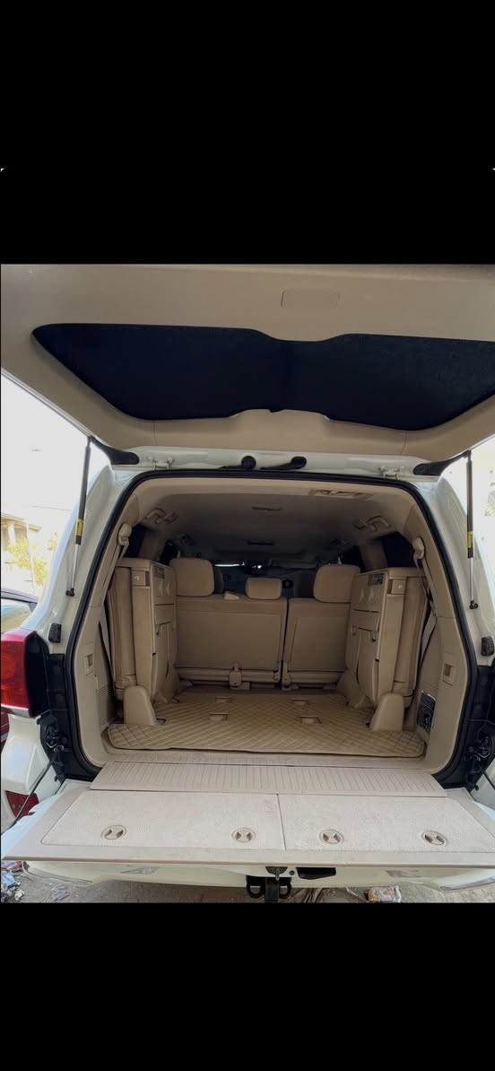 لاندكروز 2013 اربيل مكفوله كفاله عامه تريد وكاله او تحول كامل مواصفات فتحه تشغيل عن بعد حساس امامي خلفي بصمتين المسجل القديم موجود وباقي المواصفات معروفه السياره جاهزه من ناحيه (( الادامه عامه للمكينه والكير وجميع زيوت السياره / منظومه الاحتراق والتبريد والراديتر / باتري تايرات / دسكات جديد/ حمام + بولش  مناقصه شي السياره)) السعر ٣٦٥ وبيه مجال 
***********
