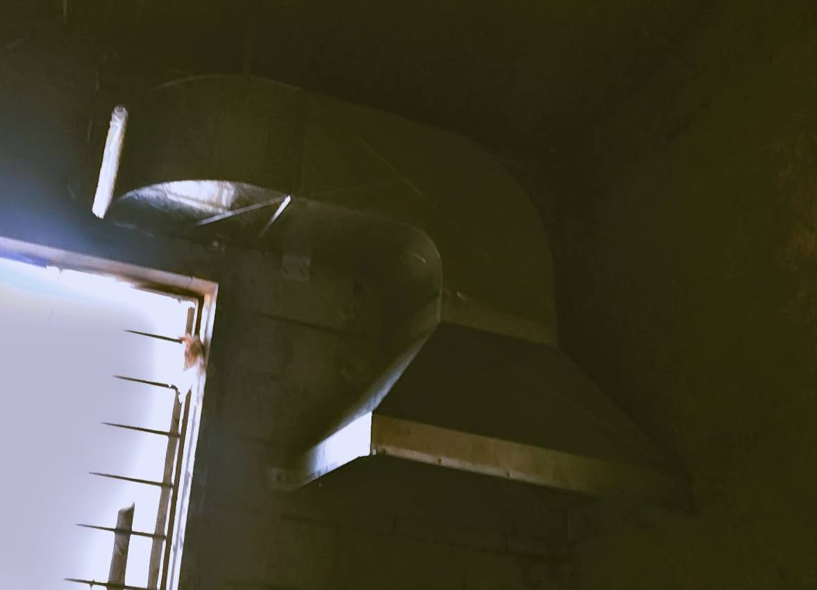 عمل دكتات تبريد مركزي
وساحبات المطاعم شغل درجه اولى مع ضمان وانسب الاسعار
ابو زينب دكتات /مكان الموصل 
***********كورك
***********اسيا
