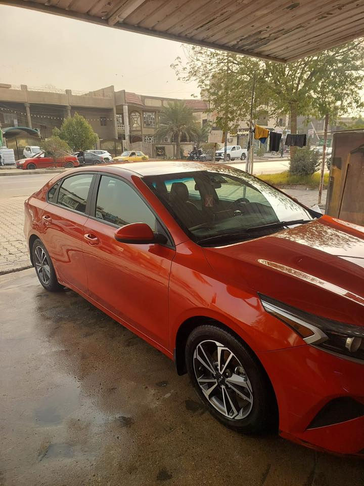 السلام عليكم
فورتي للبيع 2023 
رقم بغداد معوقين
سياره جديده حداديه تخم تاير 
كير AT المرغوب المكينه كفاله
حادثها 3قطع تبديل نفس ألون فقط
ماشيه 45mil
السعر 145$  
‭0771 606 5558‬
