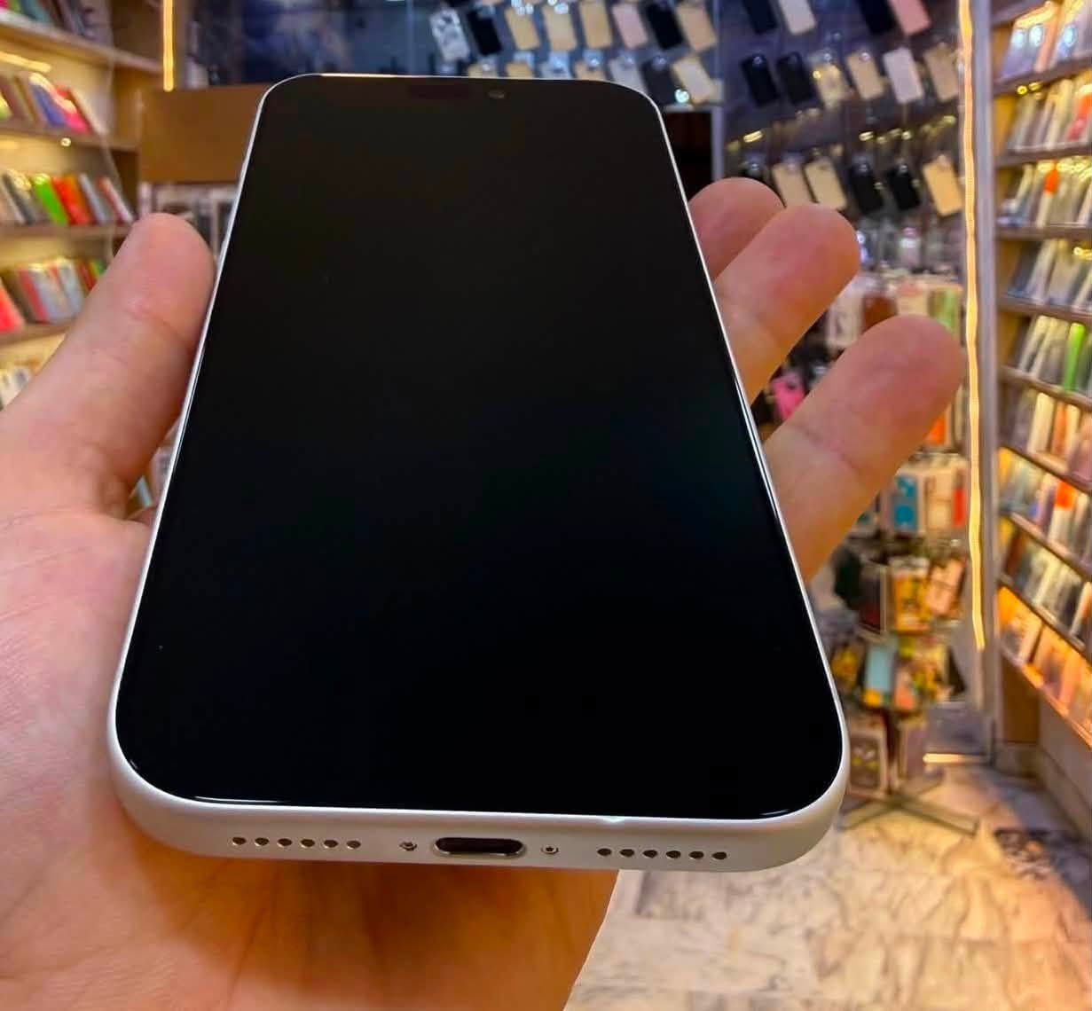 السلام عليكم 17pro max  نموذج M
بطاريه ١٠٠ 
عددالدوات ٤٧
ذاكره ٢٥٦
ضمان سنتين ماستر وكاله 
سعر ١٩٥٠


**إذا كنت صاحب هذا الإعلان وتريد حذفه لأي سبب، رجاءا أرسل رسالة إلى الدعم الفني**