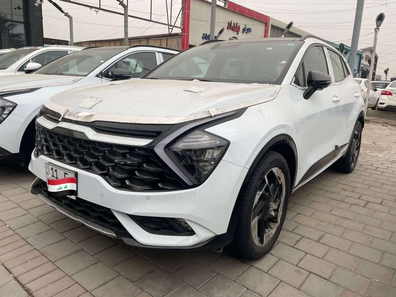 سلام عليكم سبورتج جي تي لاين دولية ماشية 800 كيلو زيرو  فول مواصفات سعر 41 مليون
رقم بغداد ***********
