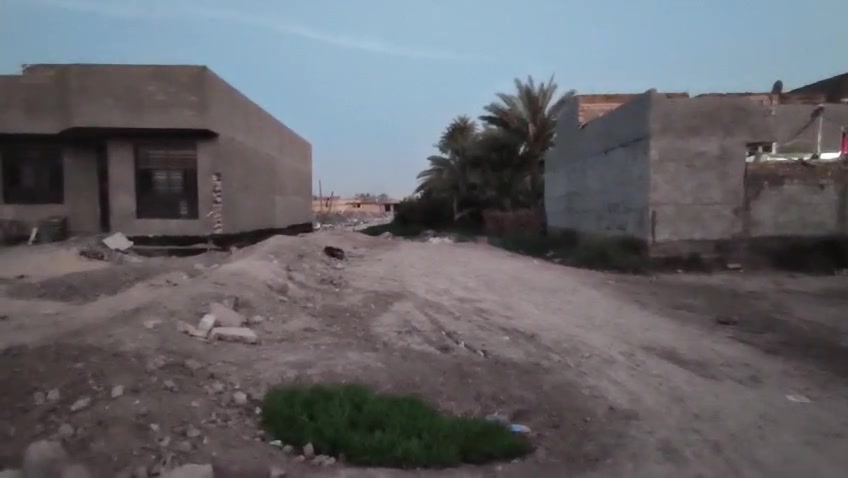 السلام عليكم قطعه زراعي للبيع كلشي موضح بالفيديو
***********

‏‪***********‬‏
