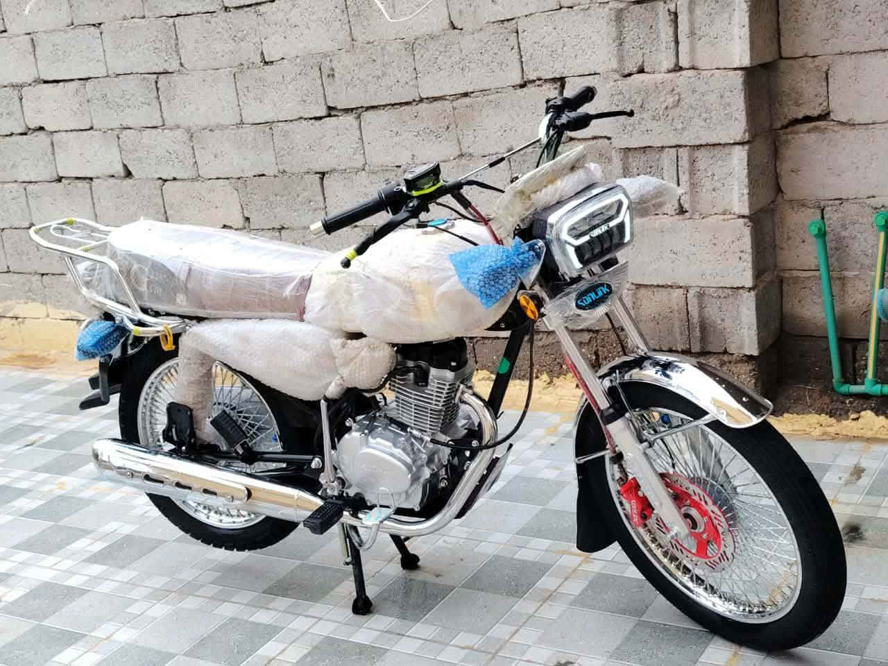 السلام عليكم دراجه تايكر للبيع موديل 2025 نضيفه كلش خير من الله بعدها اخت الزيرو السعر  خاص ***********
