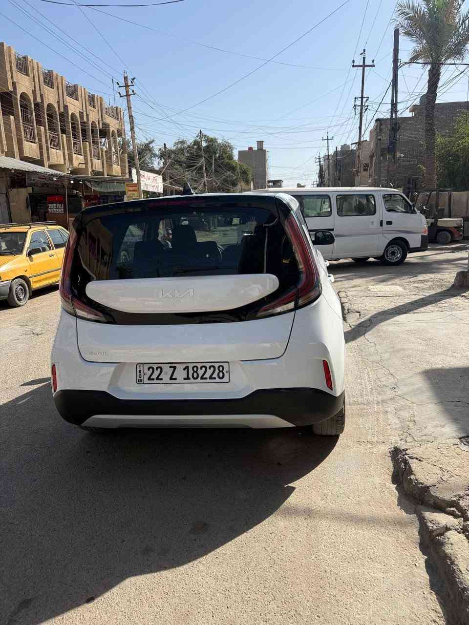 السلام عليكم كيا صول موديل 23 اربيل باسمي 
العنوان بغداد جميلة السعر 142 ورقة وبيه مجال بسيط 
 السياره جديده محرك 2000
  ***********
