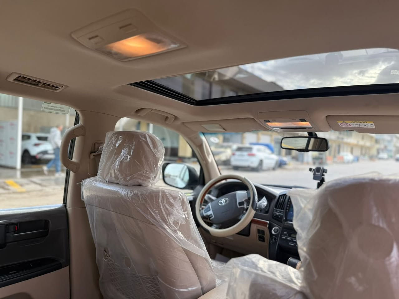 جكسارة موديل 2015 كفالة عامة ✅
السيارة حلوة ونضيفة 
السعر 4 شدات مستعجل 
***********
