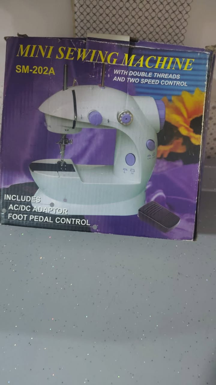 خلاط عصير مامستخدم  ابد ومكينه هم مامستخدمه للبيع


**إذا كنت صاحب هذا الإعلان وتريد حذفه لأي سبب، رجاءا أرسل رسالة إلى الدعم الفني**