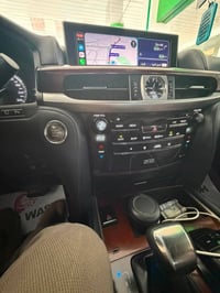 لكزس LX 570 Premier موديل 2018 سوبر سبورت اسود اعلى فئة  - محرك V8 سعة...