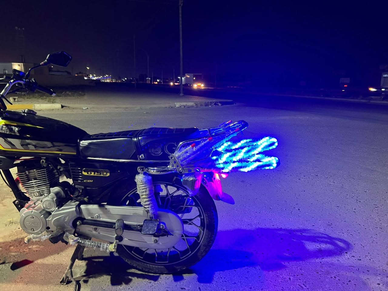 السلام عليكم موطور سونيك 24 محدث 25 شرط شلعه معدل ونشاط سعر 525 بي مجال للشرايه العنوان بيجي حي العصري قرب جامع فتاح***********
