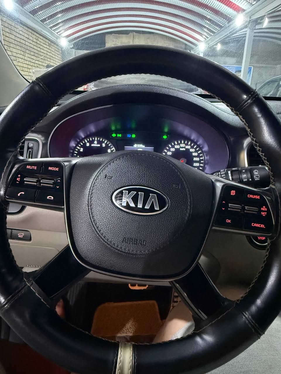 السلام عليكم
سورنتو 2020

خليجي فول 1/1

كفالة عامة من كلشي حته الدعاميات 

موصفات معروفه 

٦ سلندر 

بنوراما 

AWD

تحكمات ستيرن 

كشنات تتفئة تبريد 

جنطة كهربائية 

كاميرات 360

بصمات أربع أبواب 

إشارة بالمري  

٧ راكب 

السيارة خير من الله موصفات ونظافة

وكفالة 

وبعدهي بحالة الشركة ماشيه ٤٨ الف 

مشروع وطني رقم بغداد باسمي 

مداور ثاني يوم 

السعر ٢٩٥وبيها مجال للشراي
مكاني ناصرية مركز 
للاستفسار ***********
