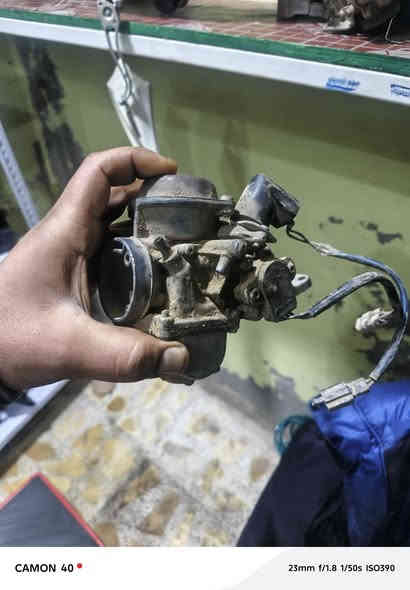 توصيل موجود 

عنوان كوت خطه الحسينيه

***********
