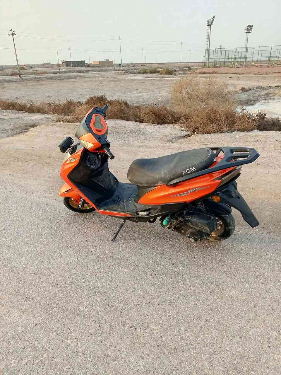 دراجه سكنس صيني موديل 20البيع دراجه شغال  فول موظفات ونظيفه مال دكتور يعني شكله وظع الشريكه السعر 300وبيه مجال  المكان  الوركاء ناحيته الكرامه الرقم  ***********
