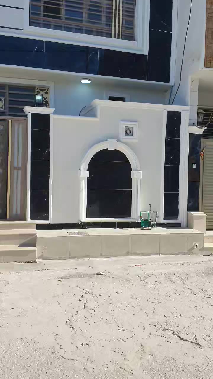 للبـــــــيع مشتمل ٥٠م طابق واحد عنوان كربلاء الجاير مجمع الزيتون الاستفسار ***********
