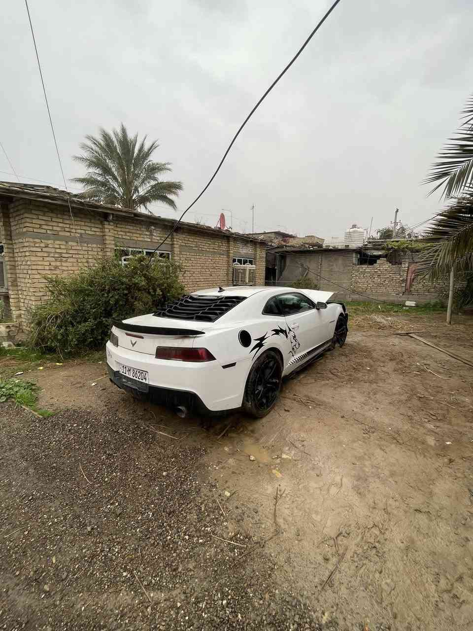 السلام عليكم
للبيع على وضعها 
كمارو 2015 V6
رقم بغداد السونار قبل الحادث موجود 
للاستفسار اكثر *********** بي واتساب
