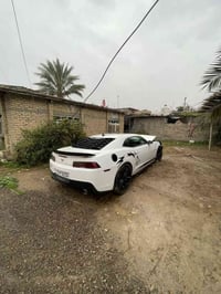 للبيع على وضعها  كمارو 2015 V6 رقم بغداد السونار قبل الحادث موجود  للا...