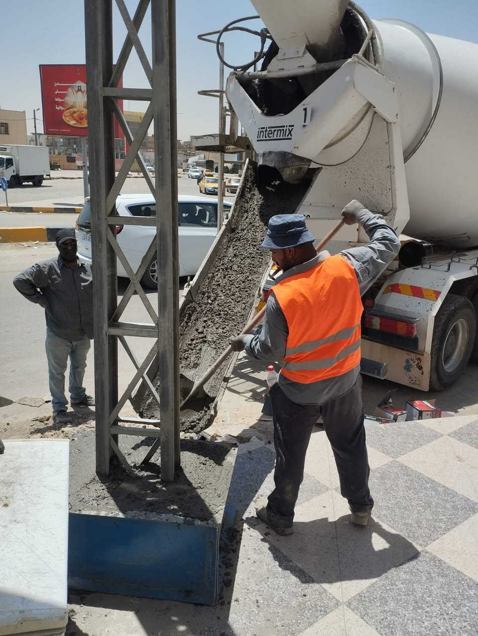 ⚡ أعمال كهرباء متكاملة – تنفيذ باحتراف وثقة ⚡
ننفذ جميع أعمال الكهرباء للأحياء السكنية والمجمعات والمشاريع الخاصة، من الأساس وحتى التشغيل الكامل:

🔹 نصب أعمدة الكهرباء
🔹 تمديد الأسلاك الهوائية والأرضية
🔹 تمديد كيبلات الضغط الواطئ والمتوسط
🔹 تركيب المحولات الكهربائية
🔹 تنفيذ شبكات الكهرباء للمجمعات السكنية
🔹 صيانة ومعالجة الأعطال
🔹 العمل وفق المخططات الهندسية المعتمدة

✅ التزام بالمواصفات الفنية
✅ معايير سلامة عالية
✅ سرعة في الإنجاز
✅ أسعار مناسبة وخبرة عملية

📞 للتواصل والاستفسار:

[ *********** ]

⚡ الجودة أساس عملنا… وثقتكم هدفنا
