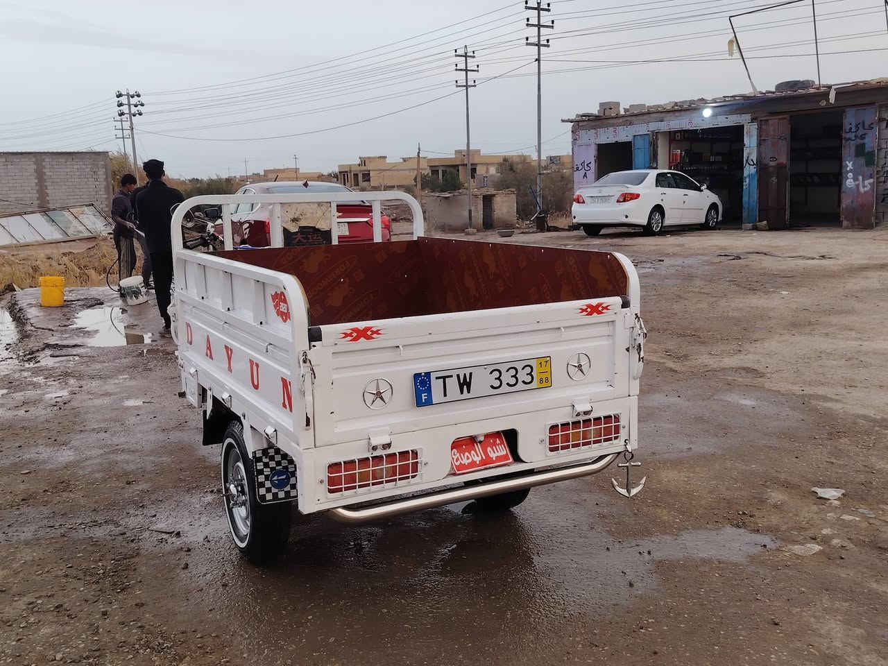 سلام عليكم ورحمة الله
مكلف بل نشر 
ستوته دايون موديل 2020 أوراق
اكسن جمره وياله جمره
تواير ابو خطه بعدهن بل جيس
كامله من كلشي
ستوته حلوه ونضيفه حيل مال جناي
السعر خاص  هاذا رقم راعيهه 👇
***********
