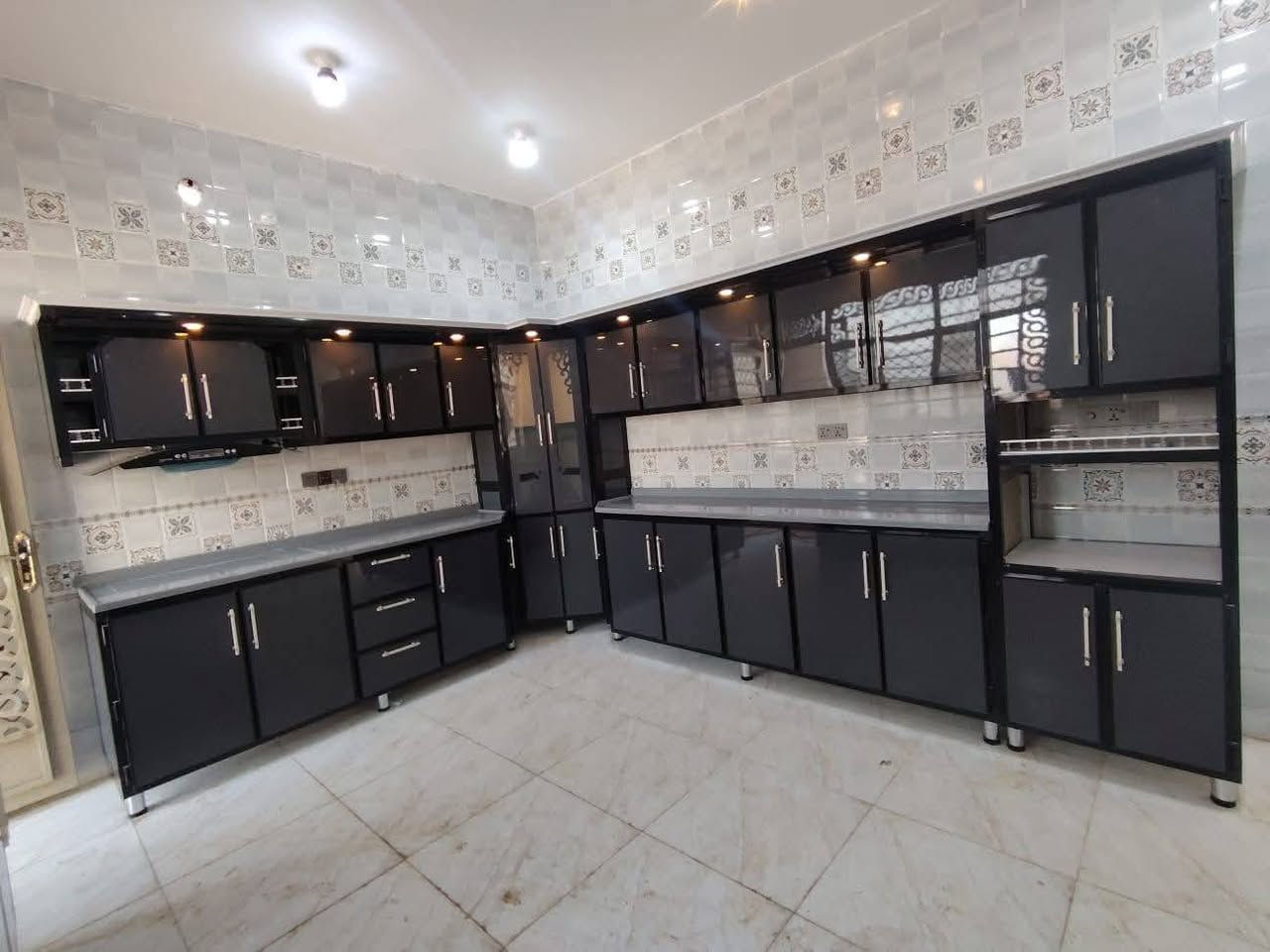 كل ما تحتاجه للبيتك متوفر لدى معمل الثقة الالمنيوم  ويدللون زبائنه الغوالي 🌹


**إذا كنت صاحب هذا الإعلان وتريد حذفه لأي سبب، رجاءا أرسل رسالة إلى الدعم الفني**