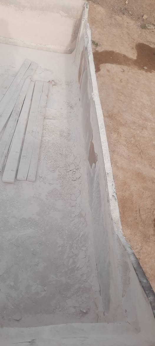 سلام عليكم بدي تك اقجم للبيع باقي التفاصيل الاتصال على الرقم ***********
