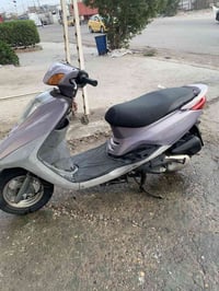 بريز لايت جوة الدراجة نازلة رمبة صارلهة ١٠ ايام الدراجة مكفولة من كلشي...