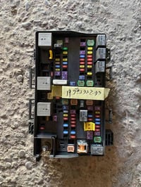 يتوفر قواعد فيورزات  امريكي كوري  07724460197