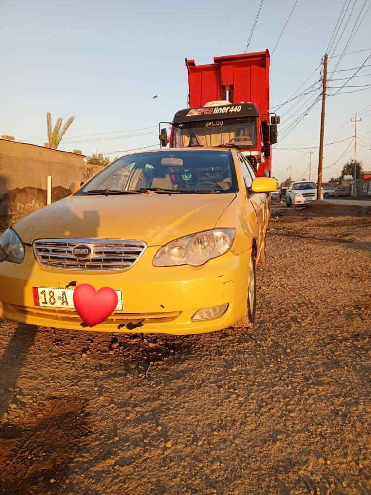 سلام عليكم  بي واي دي اف ثري للبيع
موديل 2011
مصفرة هيئة وغرامات
مالكها موجود
عوزها صبغة فقط
تحكم بالمري
تخم تاير
سيارة جاهزة
للبيع او مرواس
للأستفسار ***********
