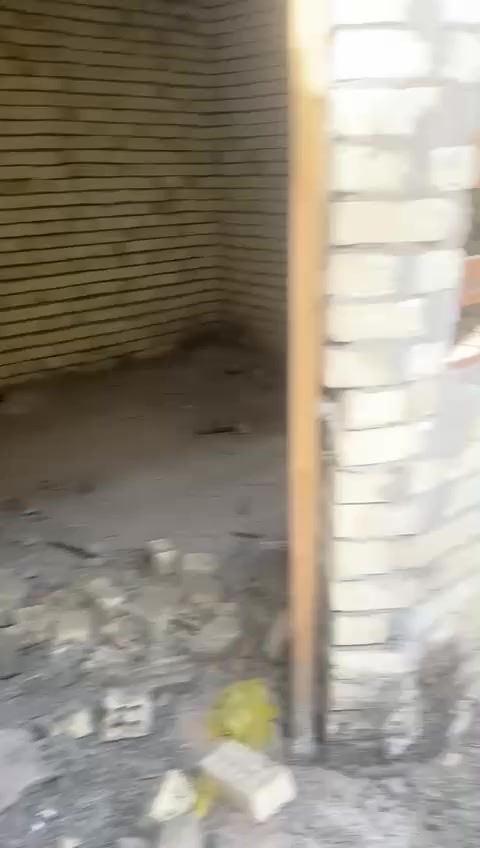 هيكل 80متر بحي الكوفه نهايت شارع المخازن قريب على اشارع وسعر كلش مناسب ولقران  ***********ابوبنين واتساب خابر واني خادم
