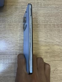 للبيع انفنكس هوت 40i مبدل شاشه اصليه  مكانه العامريه 07829975999 فقط و...