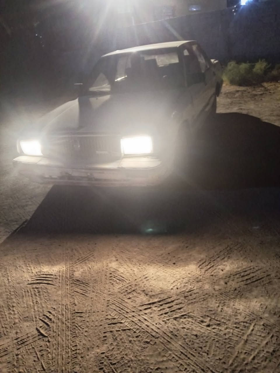 سوبر سيدان رقم انكليزي تحويل ثاني يوم رقم الهاتف ***********السعر ٣٤وبها
