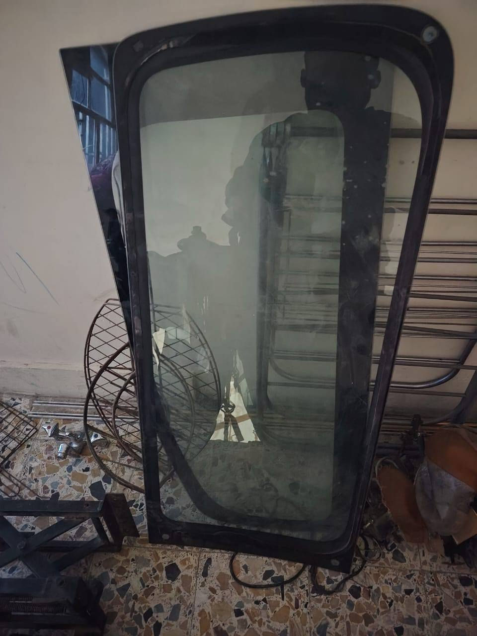 السلام عليكم
غراض للببع

تجاوي مال جنبي عاليه وفتون وشيري

ومروحة مال اجوان وجام صمط مال نيسان وجنبي عاليه

وقاعدة كشن ستاركس وهورن ميلاد

وطوك مال تاير وكبات نيسان ومسجلات جنبي عاليه

واحد مال تيوتا طبه مال شيري ***********
