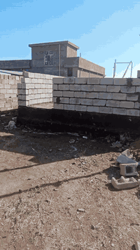 من رخصت مدير الكروب المحترم  خلفة بناء متفرق جميع البيوت بلوك طابوك ثرمستون تستلم شغل درجى اولى وبليعجبك قطعي و بليومية  التزام بلموعد    للتواصل. ***********
