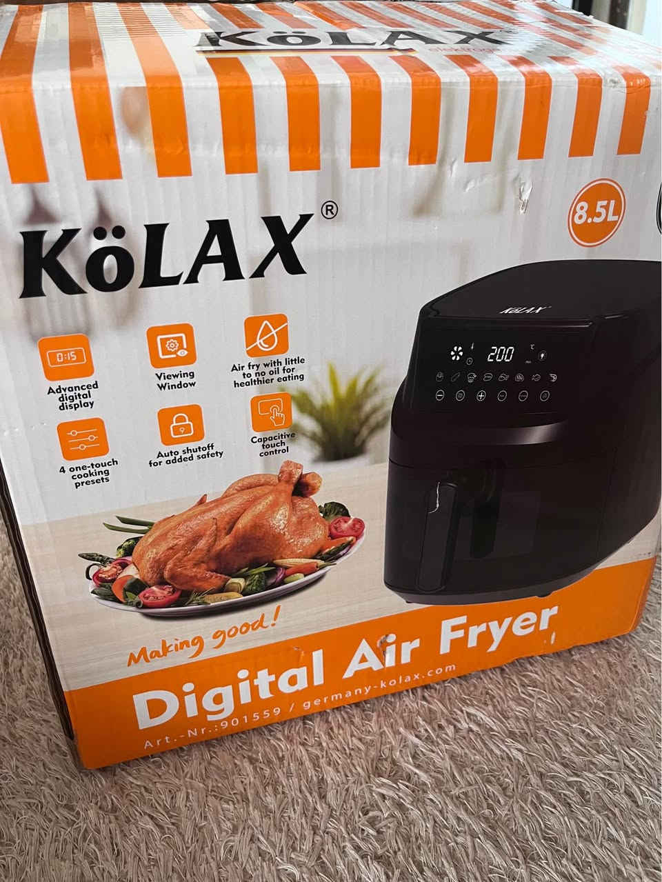 للبيع هذا جهاز قلاية هوائية (Air Fryer) من ماركة KÖLAX سعتها 8.5 لتر.
تستخدم لقلي وشوي وتحميص الأكل بهواء حار بدل الزيت الكثير، يعني أكل أخف وأقل دهون 
:

* شاشة رقمية.
* تحكم باللمس.
* نافذة مشاهدة.
* برامج طبخ جاهزة.
* تفصل تلقائي للحماية.
* تحتاج زيت قليل جدًا أو بدون
السعر ٥٥ بي مجال مكاني خانقين خناقين, ديالى


**إذا كنت صاحب هذا الإعلان وتريد حذفه لأي سبب، رجاءا أرسل رسالة إلى الدعم الفني**