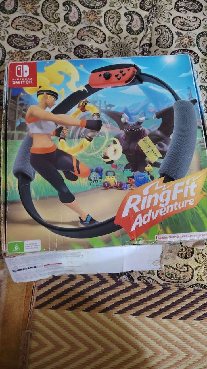 السلام عليكم  جهاز نيتندو يحتوي على لعبه السعر 90
الرقم للتواصل في واتساب ***********
