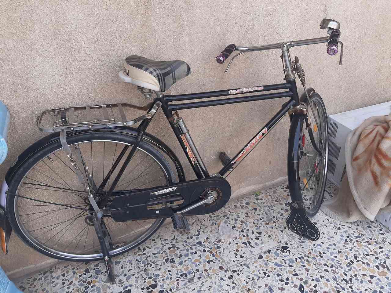 بايسكل البيع هيرونظيف ورقم الهاتف ***********
