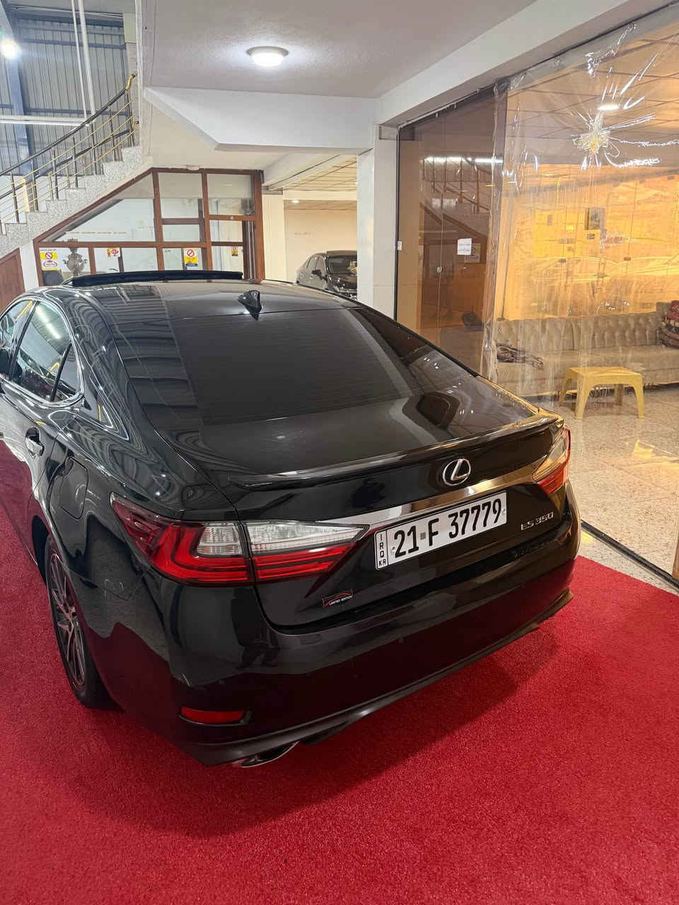 لێگزز ٢٠١٧  ES 350
سلایت بەصمە پەردە کوشن ساردو گەرم رادار پێشو دواو تەنیشت خەتی جادە ECO . Sport .Nromal 
گیرومەکینە نەکراوەتەوە بەشەرت بێ عەیب 
سەنەوی رەقەمی تازەیە تا ٢٠٣٠ 
سەوتی دیجیتالی نیە 
تەنها ٩٥  هەزار کم حقیقی رۆیشتوە 
بی بۆیاخ بێ سارد بێ کرانەوە بێ لێ دران 
دەعامیش بەشەرت بۆیاخ نیە 
هیچی نیە سەیارەکە نمونەیە لە جوانی و تازەی 
کوشن و داخلی لۆکە لەسەر دەقی شەریکەیە 
شوین/ رانیە 
نرخ/ ١٩٨ 
کۆرەک/   ***********
ئاسیا  /  *********** رانية, السليمانية
