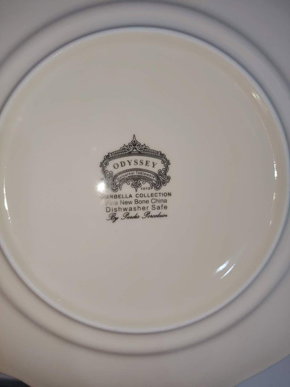 سێتی قابی بەکارنەهاتوو 
قاپی شلە 24
قاپی برنج 24
قاپی میوەو شیرینی 24
قاپی زەلاتە 24
4 بەلەمی گەورە
2 بەلەمی بچوک
4 کاسەی شلە
1 مەنجەڵی سوپ
شوێن سلێمانی 
نرخ ٣٧٠ هەزار 
بەکارنەهاتوە ئەگەر سعری نازانی و موشتەری نیت ماڵەکە مەشکێنە


**إذا كنت صاحب هذا الإعلان وتريد حذفه لأي سبب، رجاءا أرسل رسالة إلى الدعم الفني**