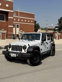 للبيع جيب رانكلررر 2012 حيل جديده نضافه مال 2023  سياره مكفوله باب سكن...