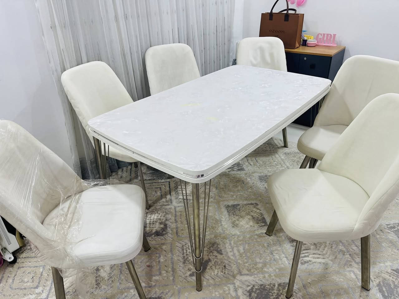 ميز طعام مستعمل قليل للبيع


**إذا كنت صاحب هذا الإعلان وتريد حذفه لأي سبب، رجاءا أرسل رسالة إلى الدعم الفني**