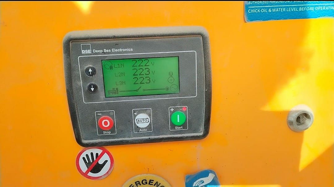 #للبيع
مولدة رايوان 20KVA
كاتم إمتياز انكليزي-مصنع بالصين
البم انكليزي اصلي
موديل ٢٠٢٢
البورد تحويل اوتوماتيك سعة ١٢٥ امبير
مع مجموعة حماية كاملة(وطنية،مولدة)
تم شراءها زيرو في ٢٠٢٢/٦/٥
شغاله بحالة ممتازة جدا
سعر البيع ستة مليون مع مجال بسيط
للتواصل مباشر او واتساب على الرقم
0781 642 2477
2477 642 0781
(النقل علينه)
وهاي صور المولدة من كل الجهات
