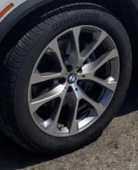 تايرات او ويل bmw x5مودبل 2024 07703351070   الي يحب يتصل 07733337960م...