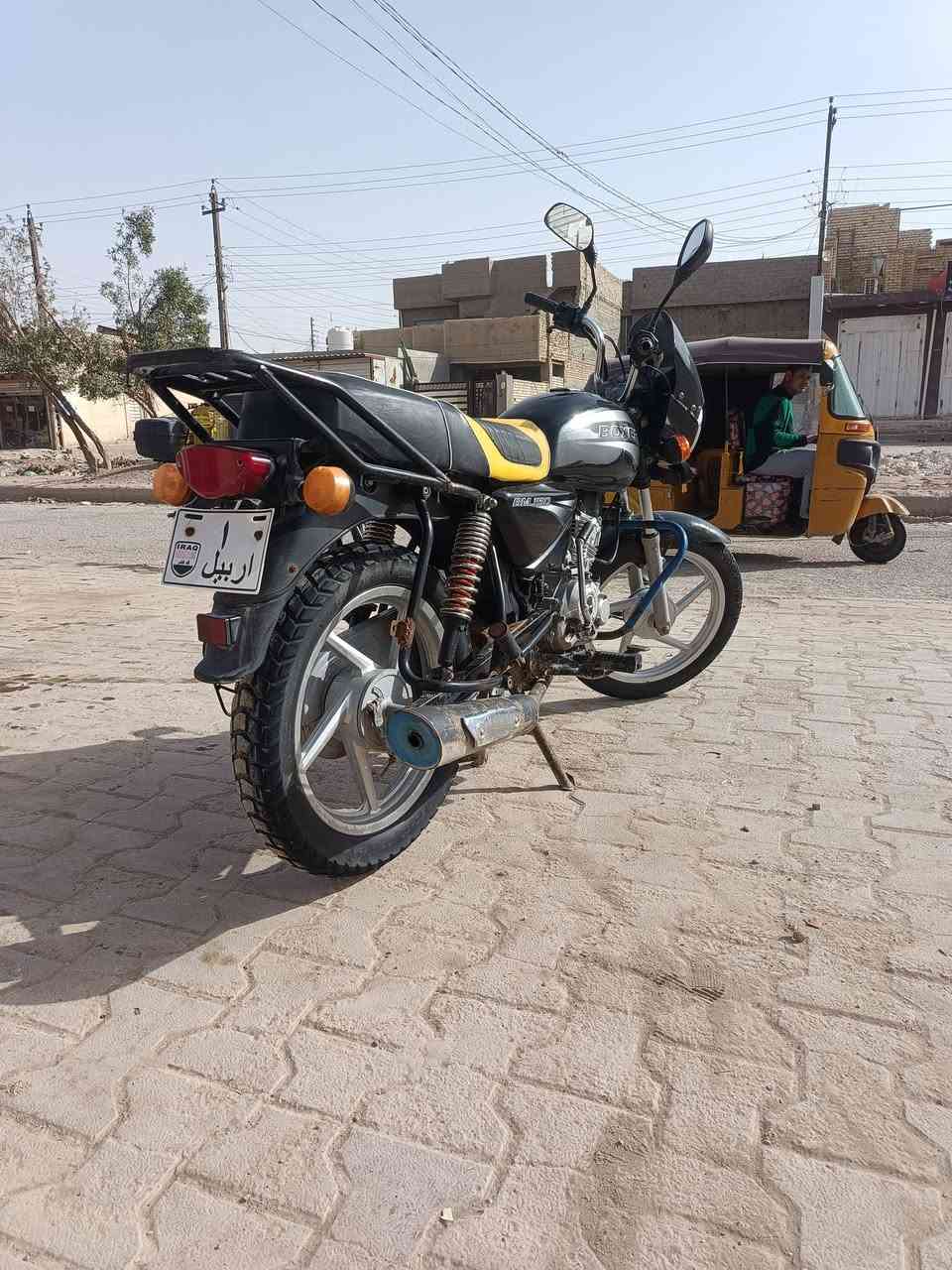 السلام عليكم بوكسر موديل 2017  السعر 700  وبيها مجال مكاني بغداد النهروان الاتصال
***********
