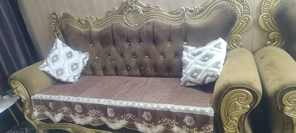 السلام عليكم 
عندي تخم كلش نضيف كلش 
السعر 800 وبيه مجال 
مكاني بغداد الحريه


**إذا كنت صاحب هذا الإعلان وتريد حذفه لأي سبب، رجاءا أرسل رسالة إلى الدعم الفني**