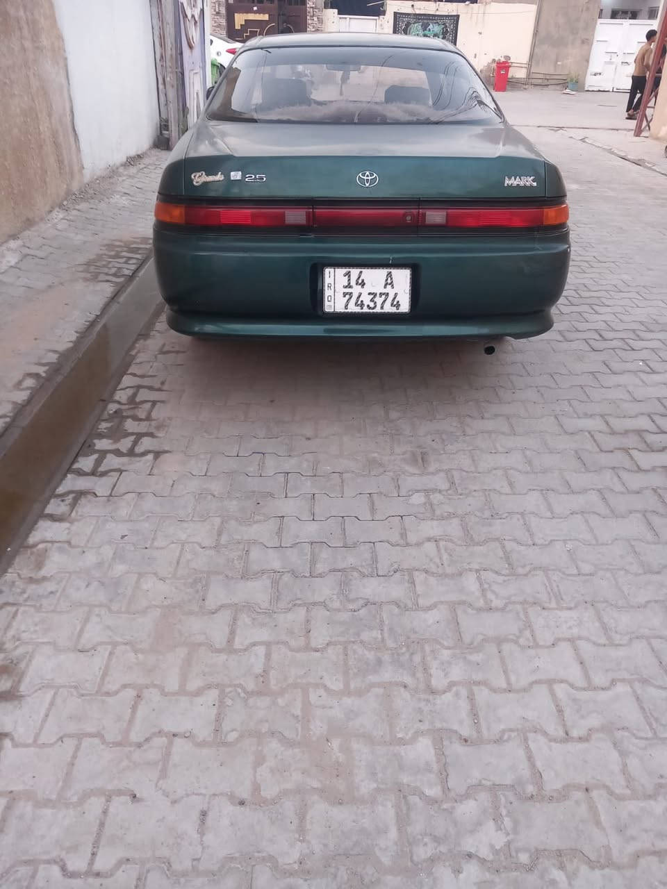 سلام عليكم مارك نفخ مديل2000 رقم بصره مشروع وطني بأسمي السياره مكينه وكير وحداديه كفاله 
تخم تاير جديد 
تبريد شغال
باتري جديد 
السياره مال جناي وجاهزه 
مكان السياره نجف 
السعر 62 وبيها مجال لشراي
رقم الهاتف :-  ‭0778 255 6684‬
